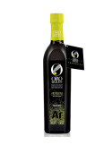botella negra contiene aceite de oliva arbequina a la venta de la marca oro bailen es de 500 ml
