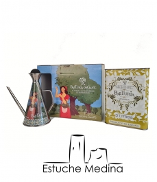 Baeturia Estuche Medina - Lata 3L ecológica + aceitera Baeturia Estuche Medina - Lata 3L ecológica + aceitera 2